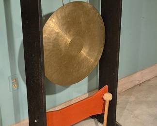 A Chinese Gong and the beater....$200 or best offer!