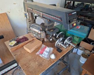 Craftsman radial saw.
