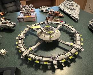 Lego Alien Conquest Space Mothership