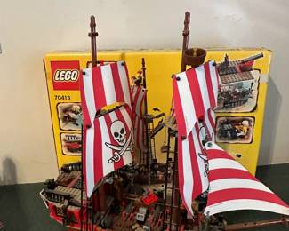 Lego 70413  Pirate Ship with Box