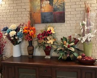 Entertainment console