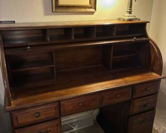 Rolltop desk