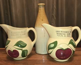 ADVERTISING WATT WARE PITCHERS