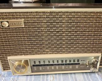 1950's ZENITH RADIO