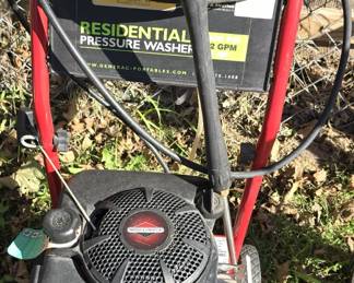 GENERAC GAS POWERED PRESSURE WASHER