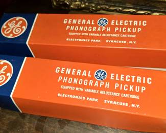 VINTAGE GE PHONOGRAPH PICKUPS