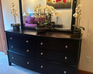 Dresser with mirror