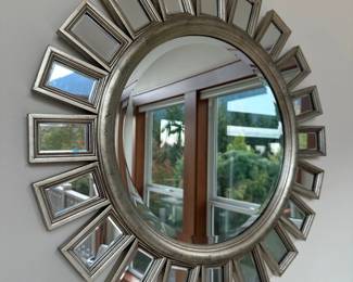 Mirror round silver frame
