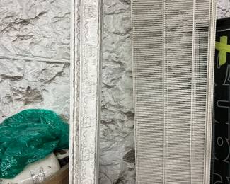 Decorative Moldings & closet shelvings