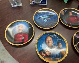 Star Trek the Next Generation Plates