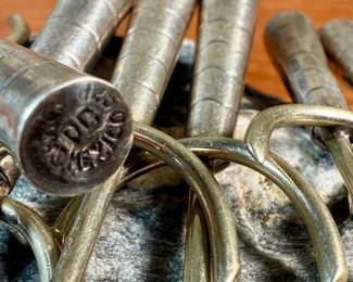 This lot features a set of six (6) antique sterling silver corn spikes with a total approx. weight of 19.46 grams.
