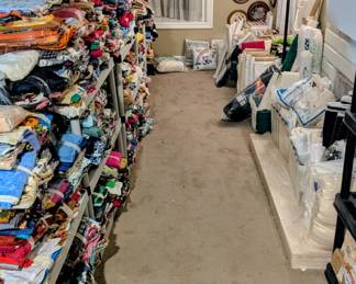 Bundled fabric, fabric reels, batting & more