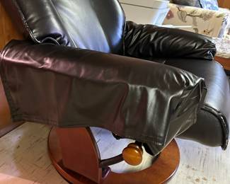 Lounge chair