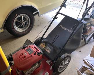 #100 troybilt mower push 6.75 hp $75.00