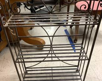 #167 metal rack 3 shelves 20x7x29 $30.00