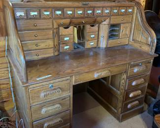 #332 Oak Heavy Roll-Top Desk w/31 Drawers & Cubbies - 2 pieces - You Move 54x31x30-51T $175.00