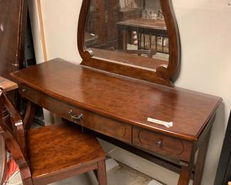 #132 vanity with 3 drawers mirror with chair 47x18x31 mirr 28x28 $125.00