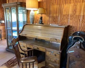 #330 Curved Front lighted Display Cabinet w/5 1/4" Glass Shelves 43x15x79 $75.00
#331 Wood Rolling Office Chair that swivels $75.00