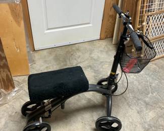 #175 Drive Knee Scooter $30.00