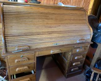 #332 Oak Heavy Roll-Top Desk w/31 Drawers & Cubbies - 2 pieces - You Move 54x31x30-51T $175.00