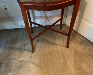 #306 Wood 4 leg End Table - 22x18x26 w/glass protect $30.00