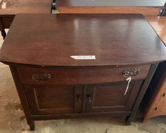#103 1 drawer 2 door cabinet 33x20x28 $125.00
