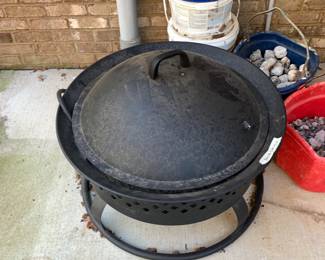 #198 Propane Fire Pit Metal w/lid 28x16x22 - w/lava rock $75.00