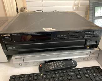 #49 Kenwood OP R407- 5 Disc cd player $30.00