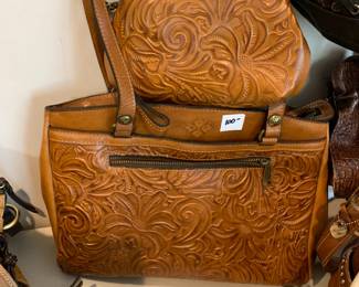 #237 Patricia Nash Double Strap Purse w/matching Tooled Leather Wristlet $100.00