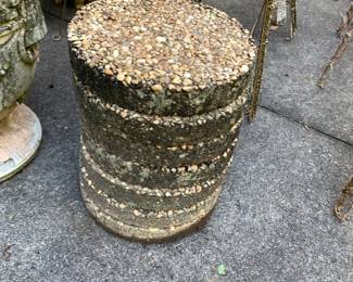 #205 Set of 7 Steppingstones - 12" Round $30.00