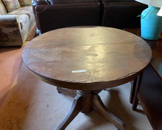 #336 Oak Pedestal Table (as is finish) 40x39 $30.00