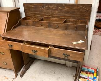 #145 3 drawer lift top drawer look desk 37x22x34 $45.00