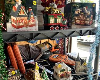 holiday lighted houses