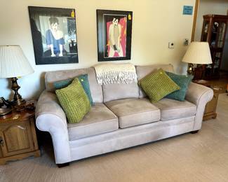 Broyhill couch