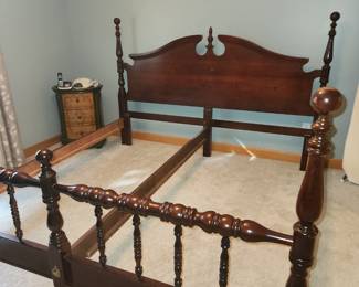 King Headboard, Footboard & rails