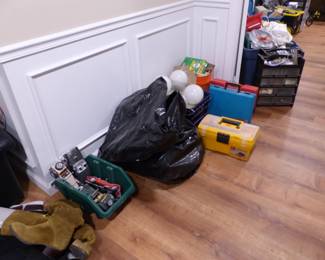 LOADED garage & basement!! Tons of power & hand tools and all kinds of things!!