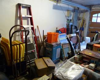 LOADED garage & basement!! Tons of power & hand tools and all kinds of things!!