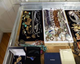 Costume jewelry & many watches