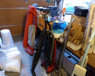LOADED garage & basement!! Tons of power & hand tools and all kinds of things!!