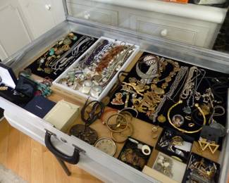 Costume jewelry & many watches