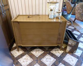 Vintage Magnavox stereo console cabinet