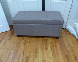 Storage ottoman