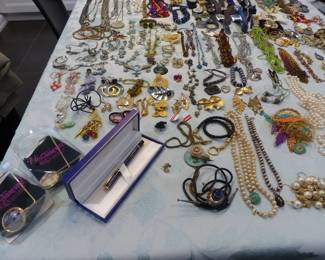 Costume jewelry & watches