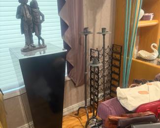 Pedestal, bric-a-brac, wine rack