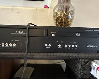 VCR/DVD combo