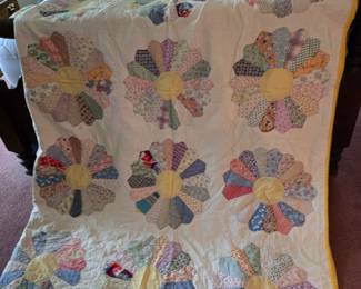 Vintage quilt, Dresden pattern