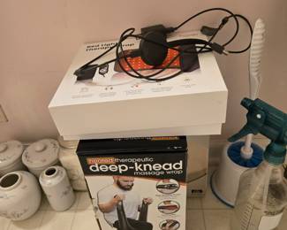 Red laser light therapy and massage wrap