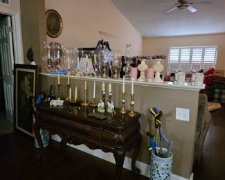 Hurricanes , Candle Sticks , Console Table