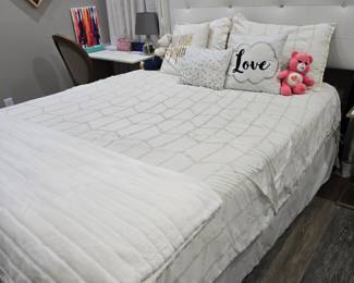 Queen Bed with Mattress and Box Spring