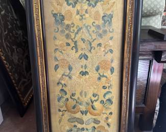 Chinese silk embroidery